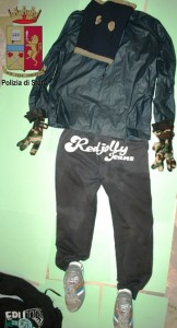 Gli abiti usati  per la rapina
