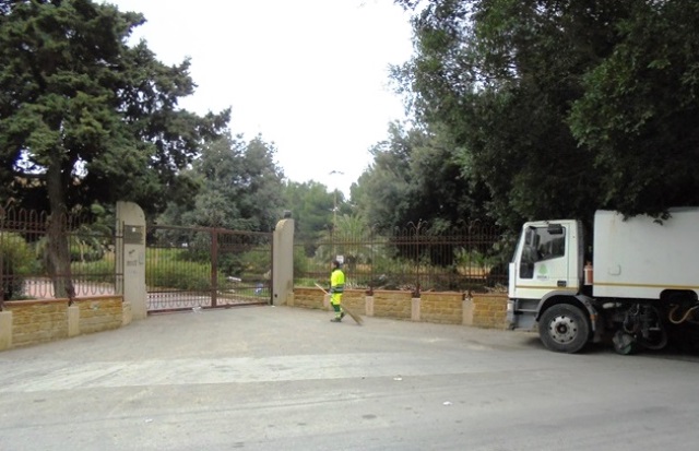 Il dopo Capodanno, pulizia a Villa Genuardi
