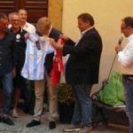 La maglia  in regalo