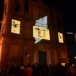Proiezioni sulla facciata della chiesa di san Francesc