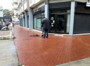 L'esterno della banca Sella  (foto www.palermotoday.it)