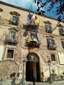 Comune di Agrigento con la scritta "Verità per Regeni"