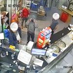 L'assalto al distributore Eni