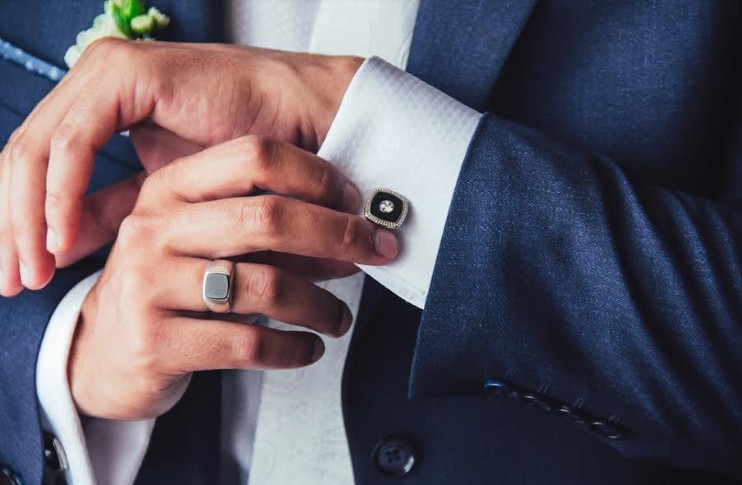 Come scegliere i migliori anelli uomo da indossare - GrandangoloAgrigento
