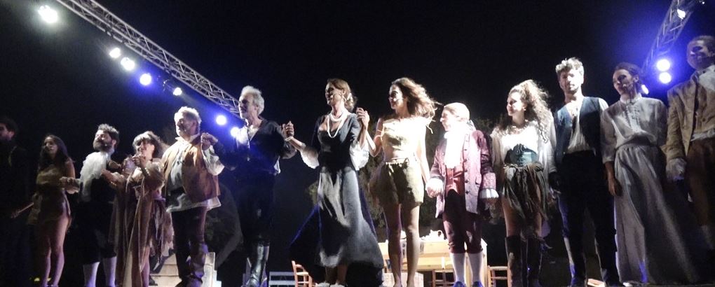 Vizi privati e pubbliche virtù nell’Agrigento che non muore mai (ft