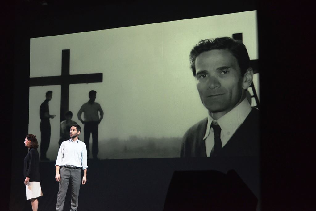 Scena dello spettacolo "Pasolini ed Ezra Pound"