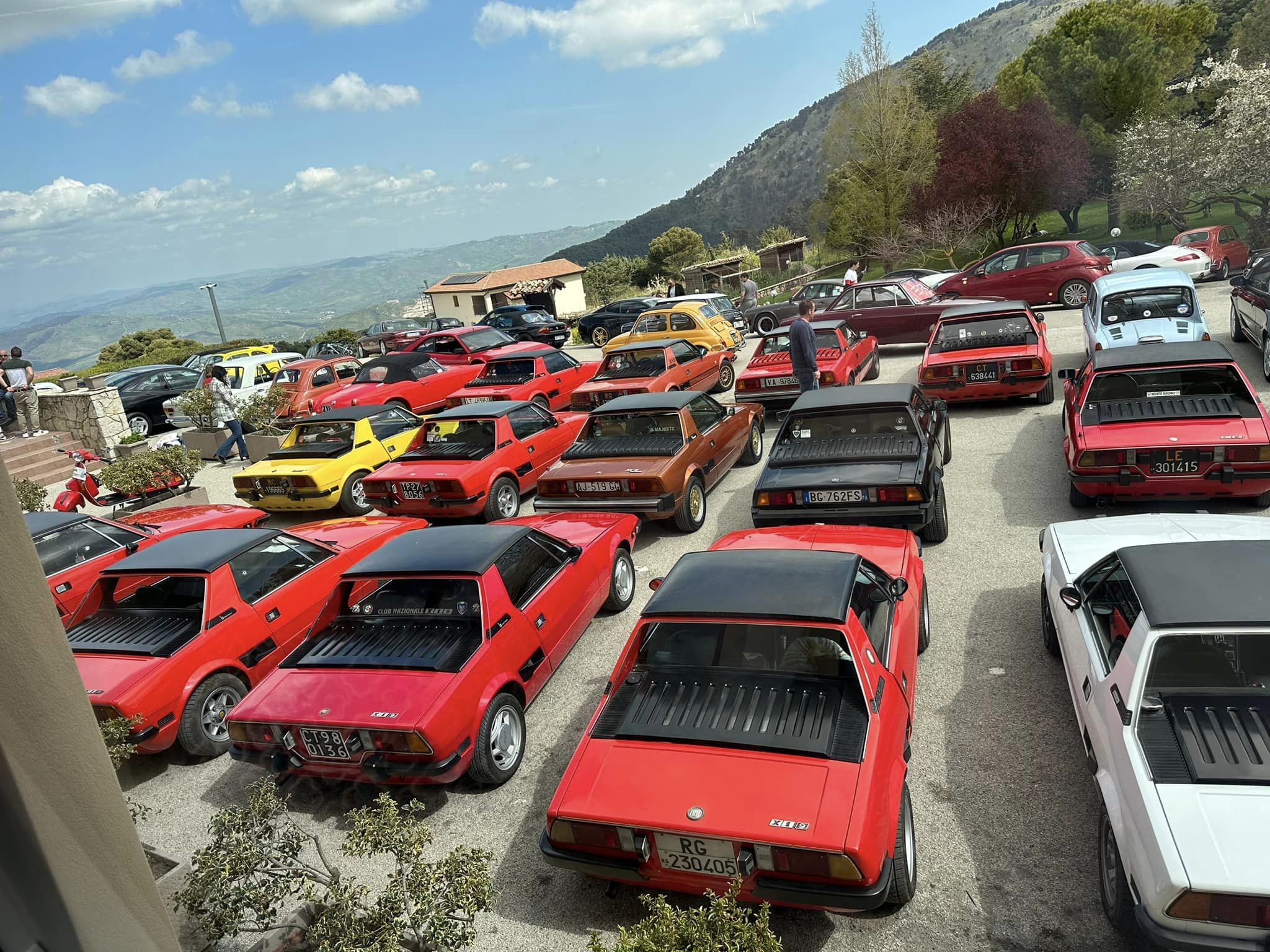 Raduno auto e moto d'epoca Valle Del Platani Classic GrandangoloAgrigento