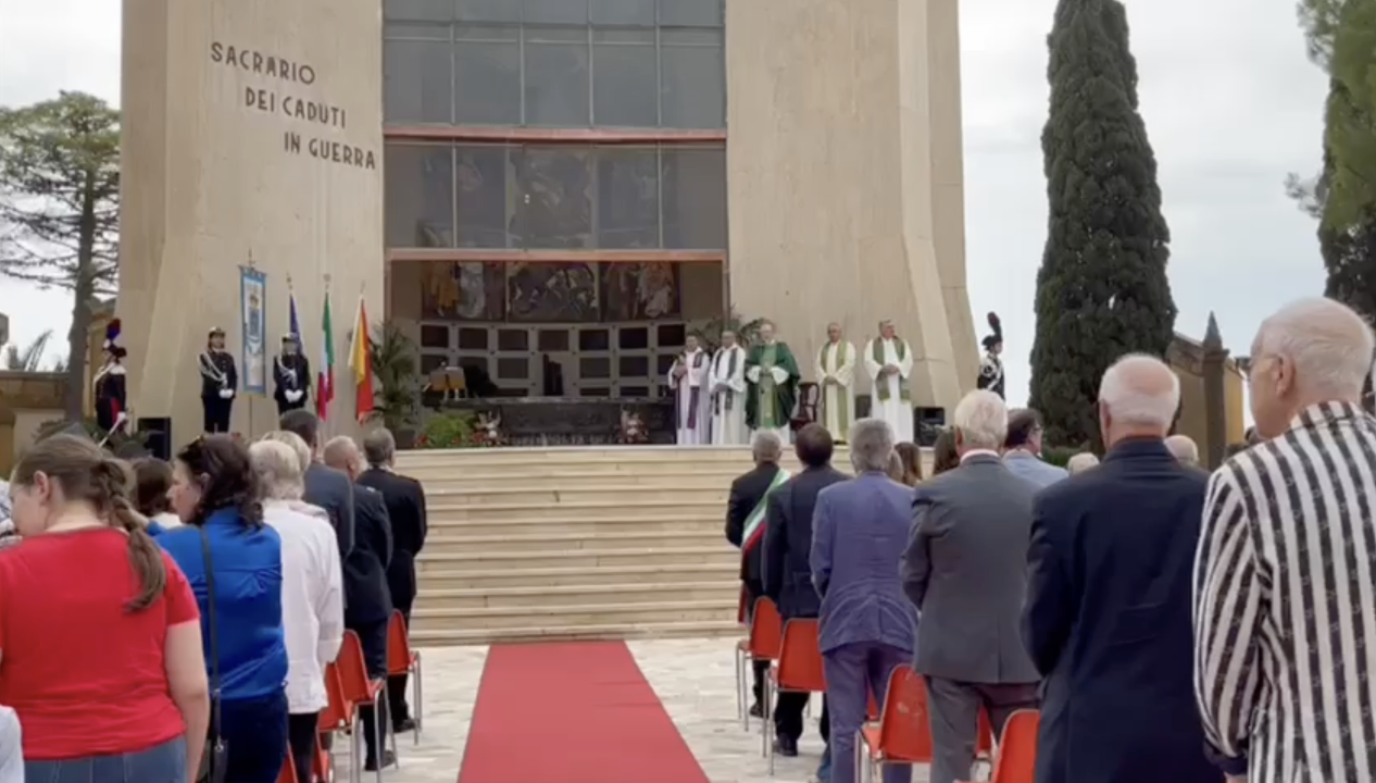 Agrigento Il Sacrario Militare Del Cimitero Riapre Dopo 10 Anni Le agrigento-il-sacrario-militare-del-cimitero-riapre-dopo-10-anni-le
