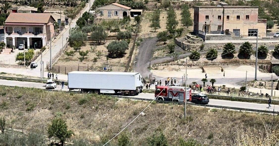 Scontro auto – Tir: un morto e un ferito grave - GrandangoloAgrigento
