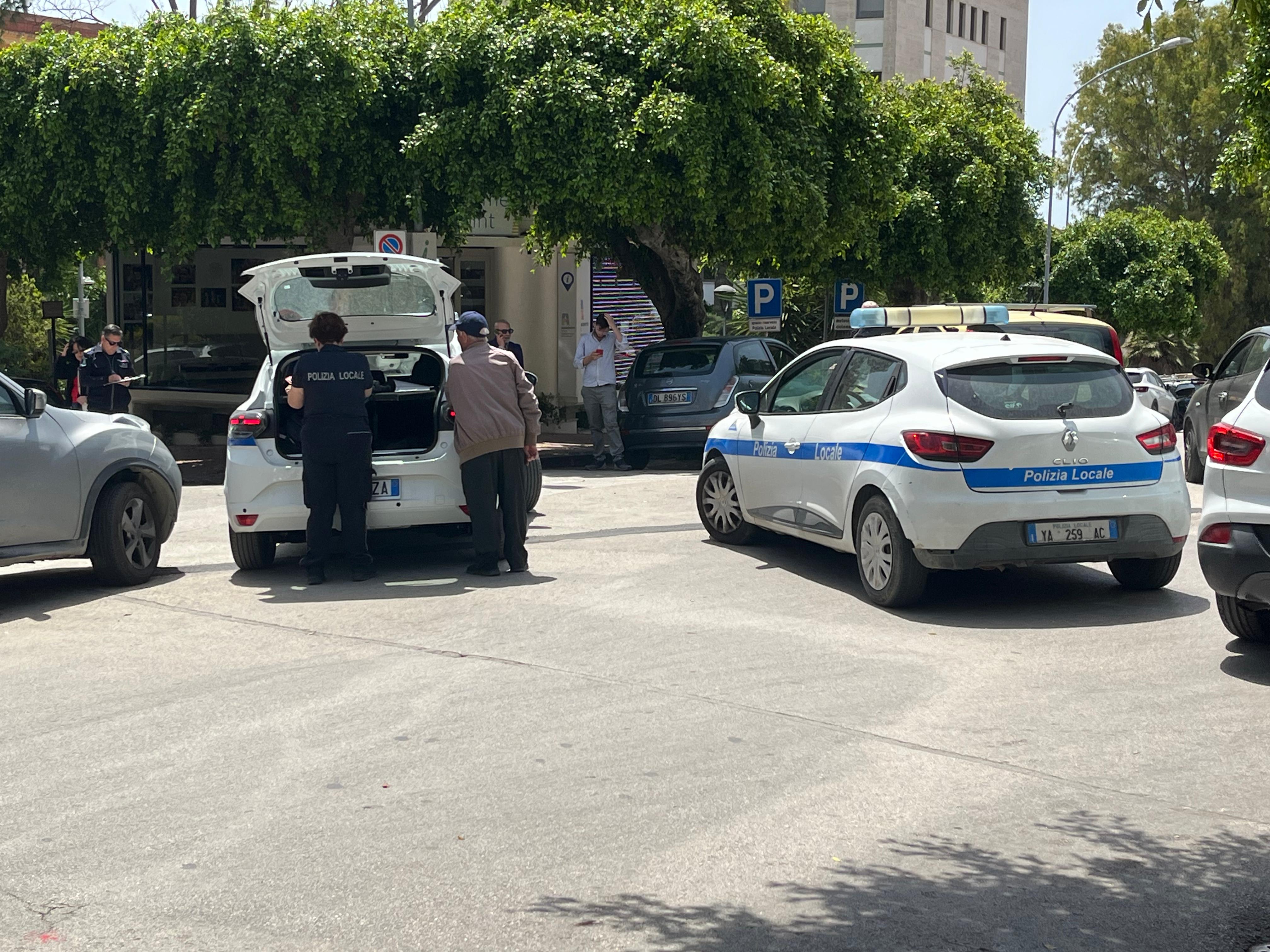 Scontro tra auto e scooter a Porta di Ponte, 60enne in ospedale ...